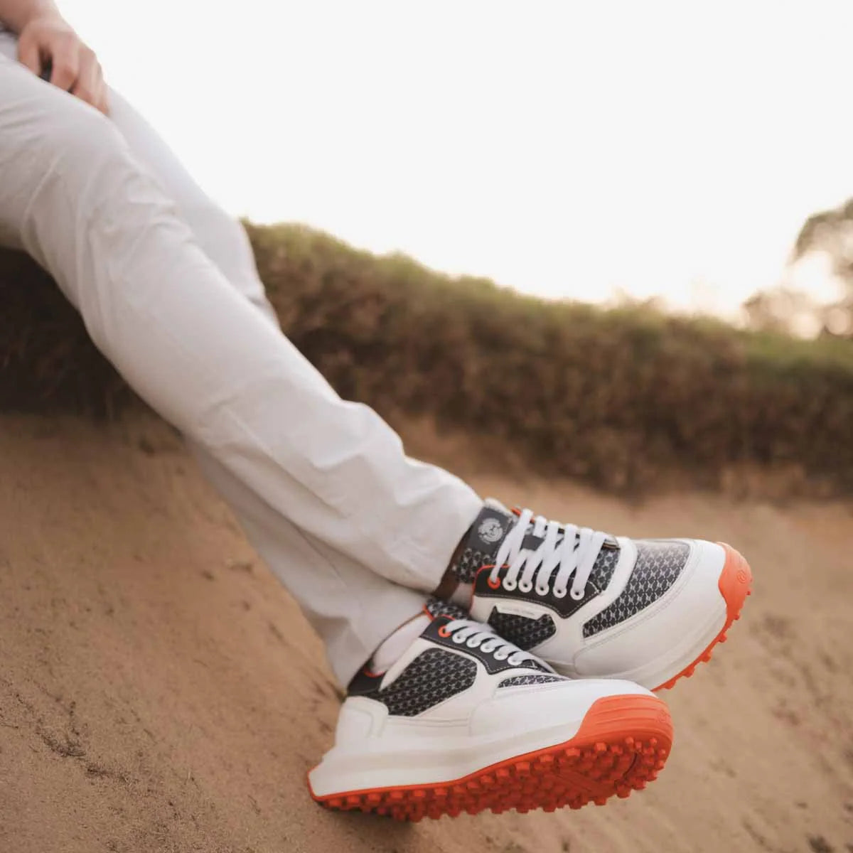 Duca Del Cosma Davanti 2 Spikeless Golf Shoes - SAMPLE - White / Navy / Orange