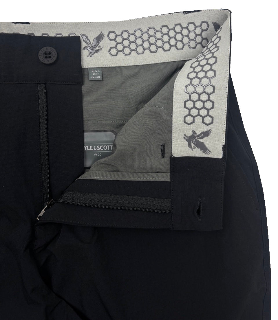 Lyle & Scott Tech Stetch Golf Shorts - True Black